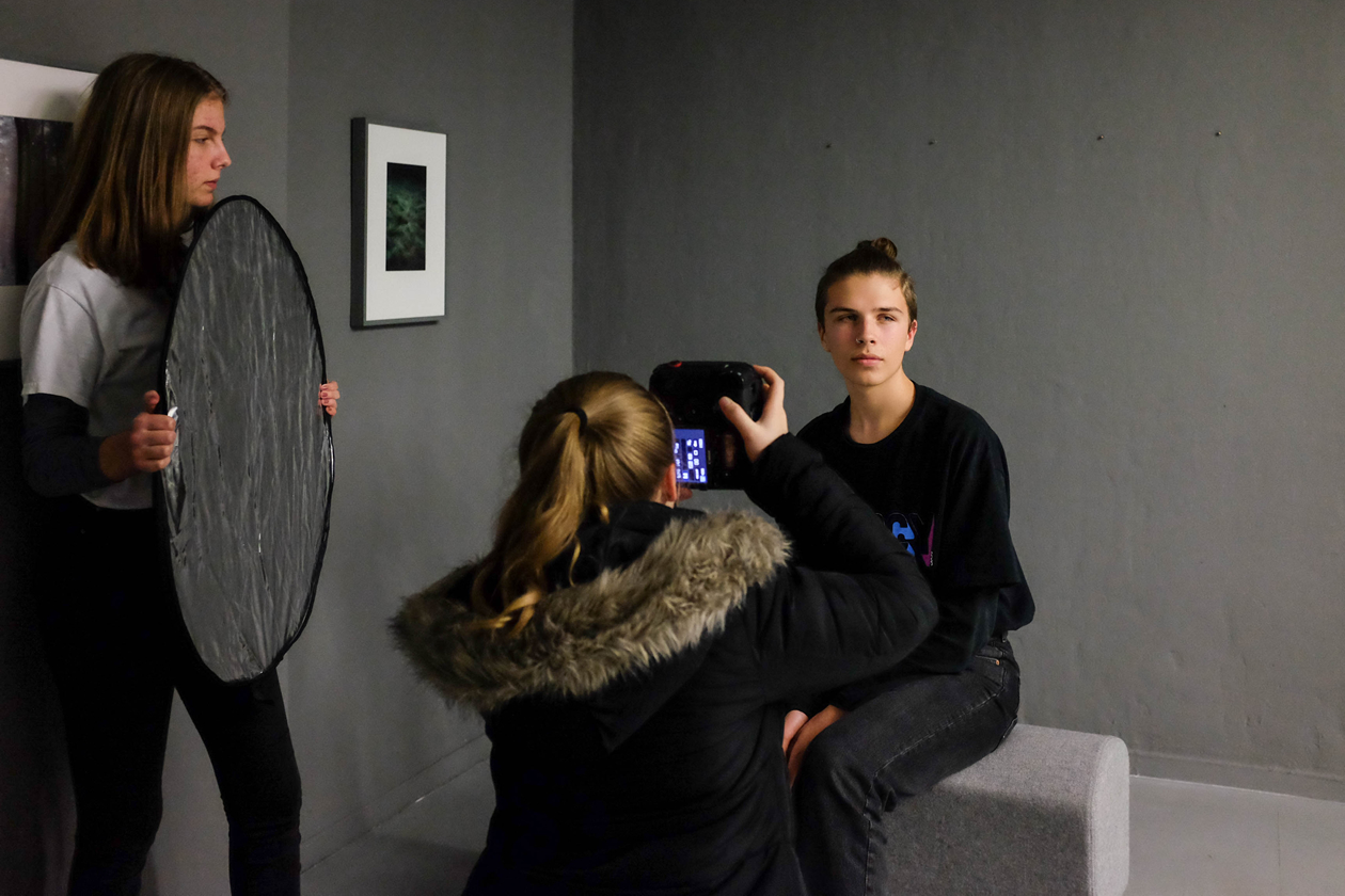 Schulworkshop zur Ausstellung Jitka Hanzlová, Foto-Workshop für Kids Schulworkshop zur Ausstellung Jitka Hanzlová, Foto-Workshop für Kids